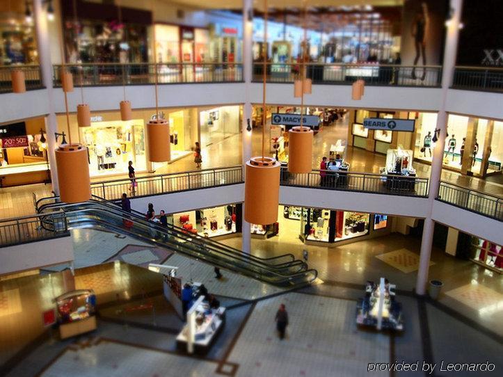ホリデイ イン エクスプレス ホテル&スイーツ サンディエゴ エスコンディード エスコンディド エクステリア 写真